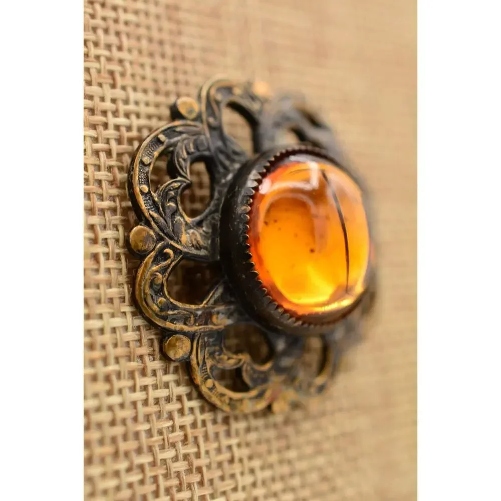 Vintage Cabochon Clip Earrings Round Orange Jelly Antiqued Brass Tone 80s BinAT